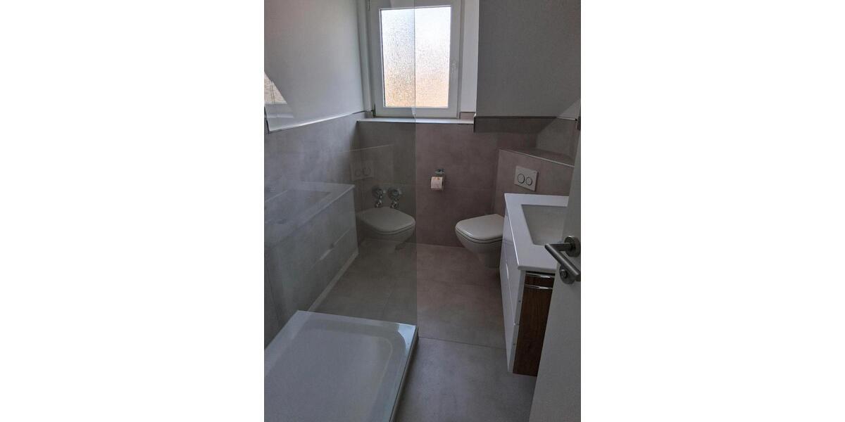 Dachgeschoßwohnung Algermissen - 3 Zimmer, 65 m&sup2;, 600&euro; | Angebot:25405094