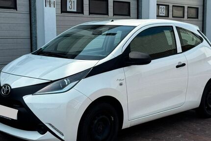 Toyota Aygo (X) 119.800 km 4.450 &euro; Barsinghausen 30890