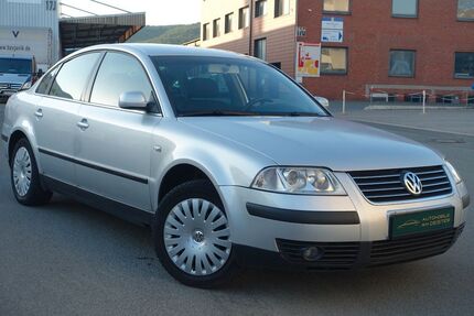 VW Passat 305.595 km 3.000 &euro; Springe 31832