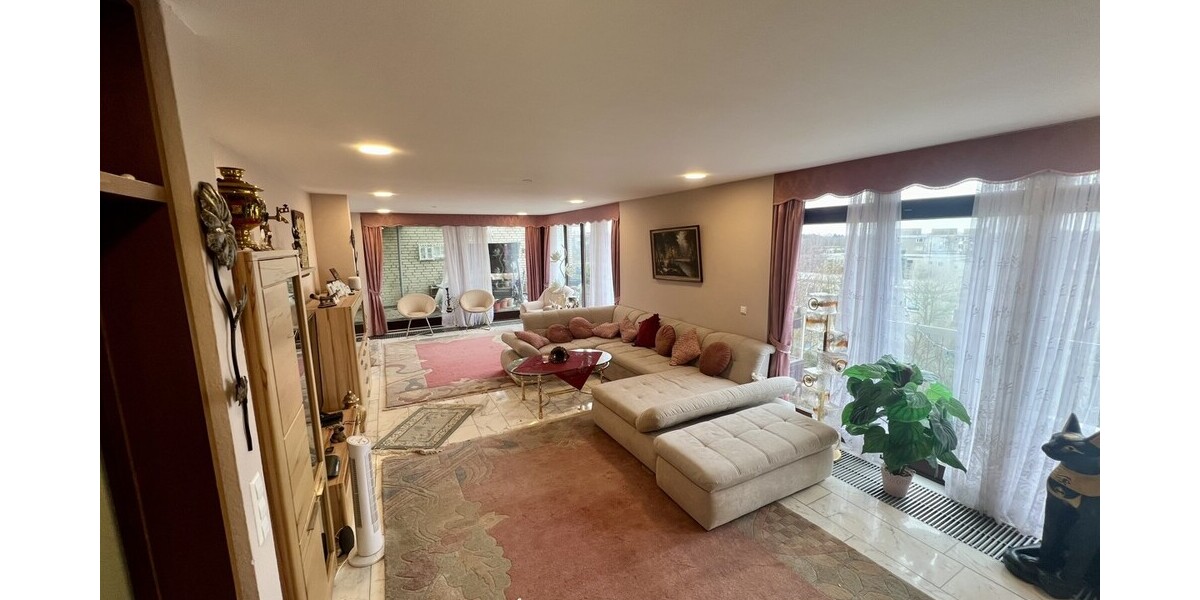 REDUZIERT! Saniertes Penthouse in Laatzen – 3-Zimmer-Traumwohnung mit Balkon & Fahrstuhl! 3 zimmer