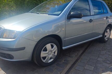 Skoda Fabia 156.421 km 2.799 &euro; Hannover 30453