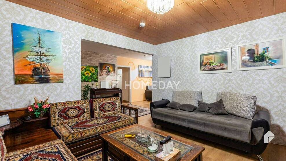 Geräumige 4-Zimmer-Wohnung mit Loggia in zentraler Lage von Sarstedt