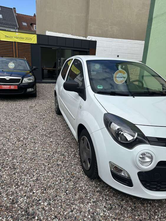 Renault Twingo 144.585 km 2.999 € Hannover 30167