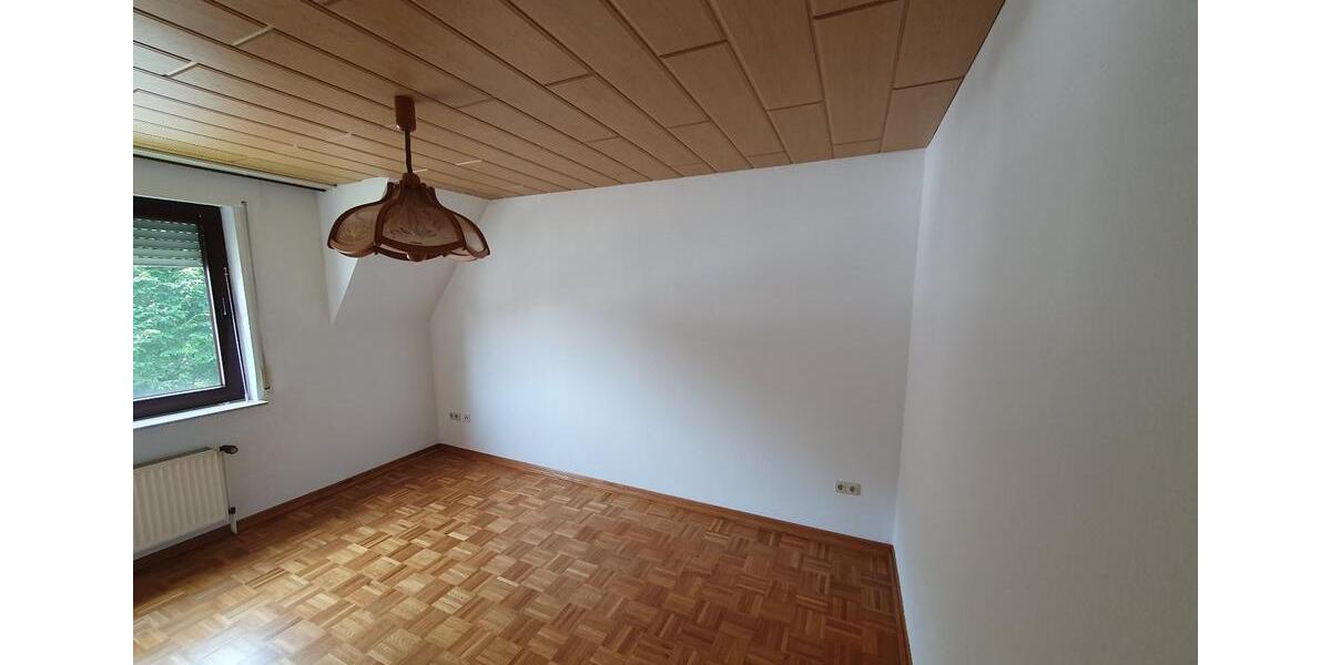 Etagenwohnung Seelze - 3 Zimmer, 91 m&sup2;, 250.000&euro; | Angebot:26901907