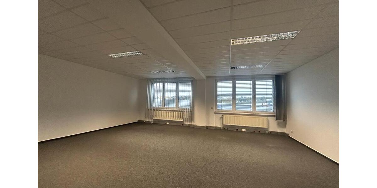 Gewerbeobjekt Lehrte - 10&euro; | Angebot:24663194