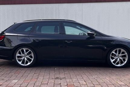 Seat Leon 229.000 km 10.500 &euro; Hannover 30179