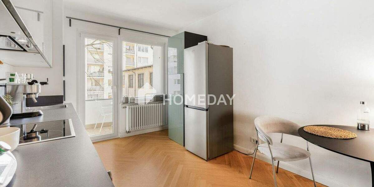 Stilvoll, zentral & bezugsfrei: Sanierte 2-Zimmer-Wohnung mit Loggia in der Südstadt 2 zimmer