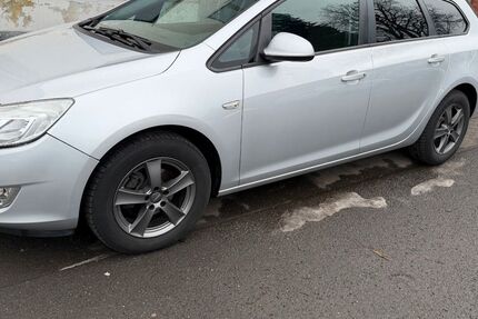 Opel Astra 179.900 km 3.700 &euro; Hannover 30659