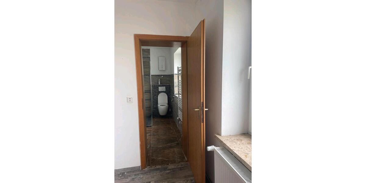 Etagenwohnung Seelze - 5 Zimmer, 95 m&sup2;, 1.500&euro; | Angebot:26256635