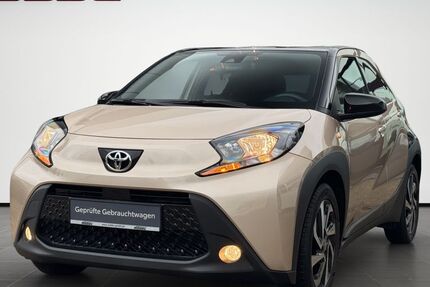 Toyota Aygo (X) 44.900 km 13.400 &euro; Hannover 30177