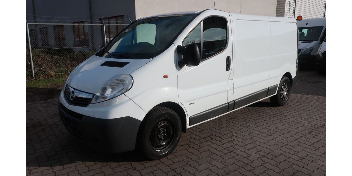 Opel Vivaro 182.332 km 5.990 &euro; Hannover 30179