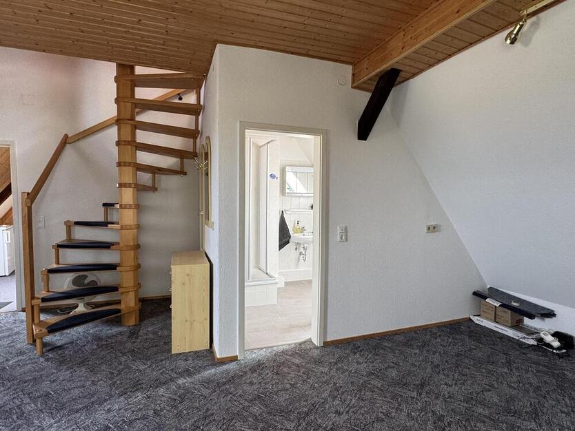 Großzügiges Wohnhaus in ruhiger Lage 8 zimmer