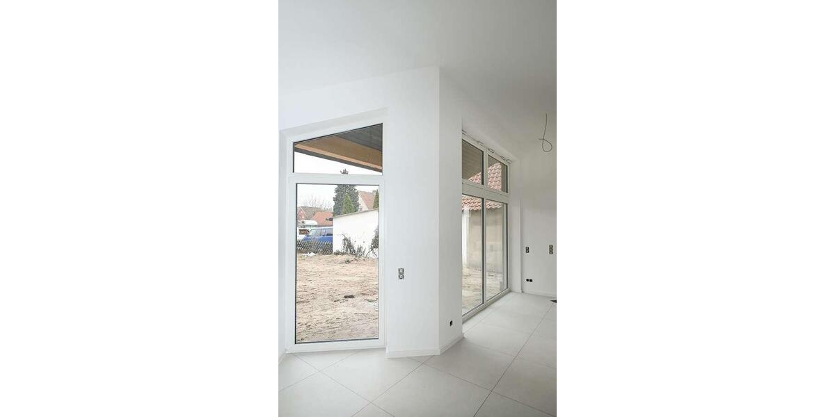 Einfamilienhaus Burgwedel - 6 Zimmer, 201 m&sup2;, 2.600&euro; | Angebot:25572085