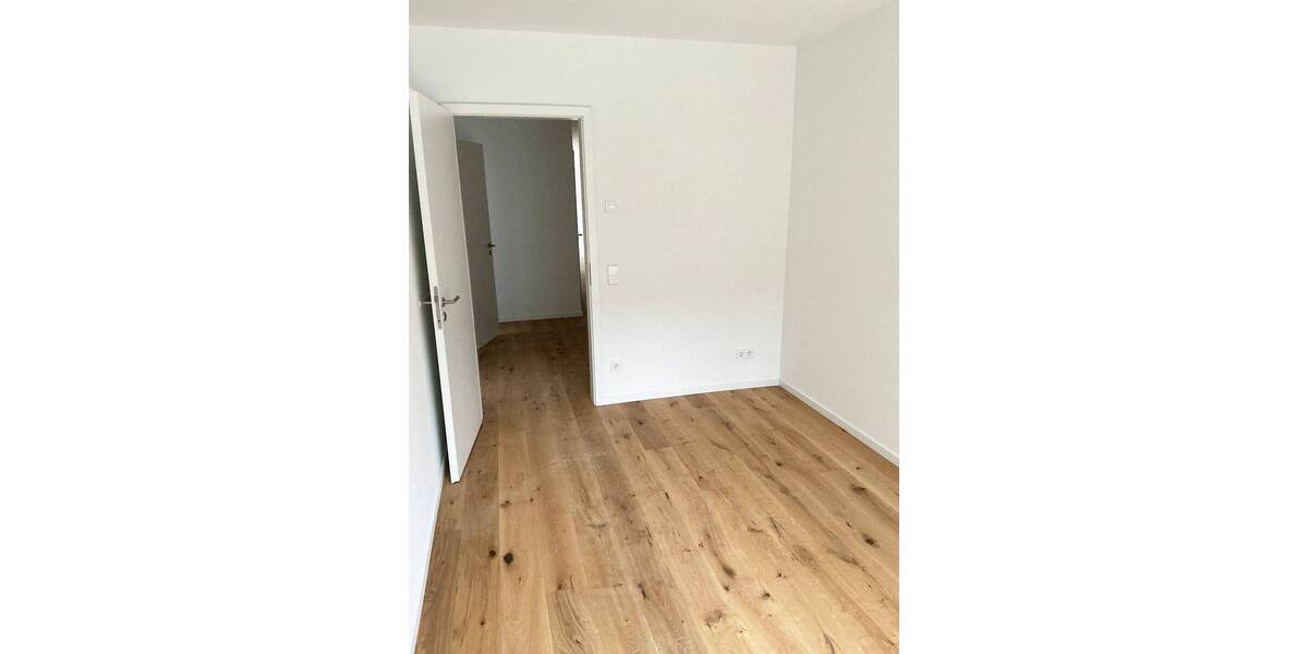 Etagenwohnung Hannover Döhren - 3 Zimmer, 92 m&sup2;, 1.340&euro; | Angebot:26154794